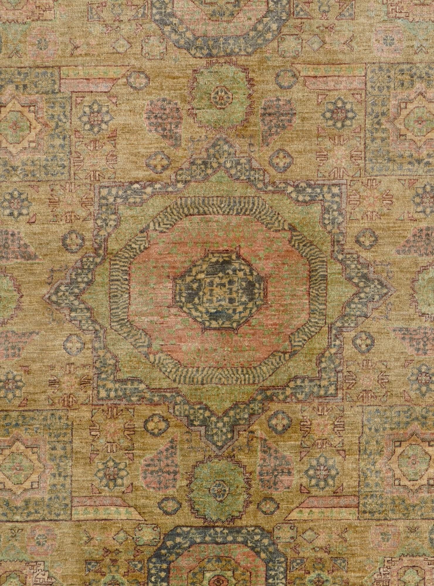5' 1 x 6' 5 Hand Knotted Mamluk Ziegler Rug