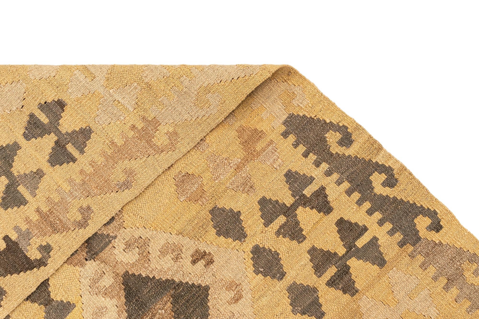 6' 6 x 9' 6 Hand Knotted Marok Kilim Rug
