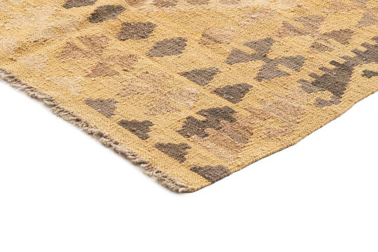 Detail image of 6' 6 x 9' 6 Hand Knotted Marok Kilim Rug
