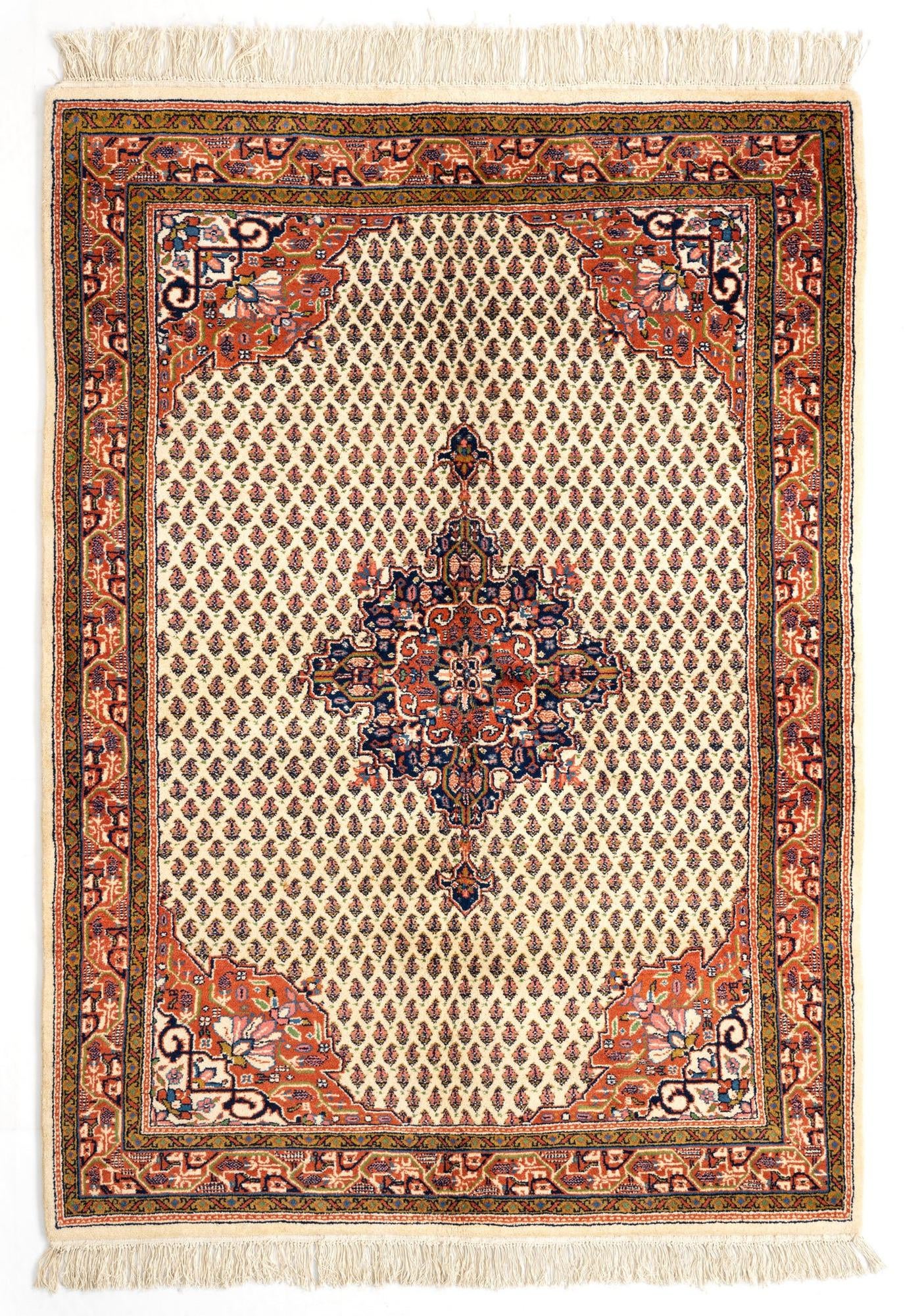 4' 6 x 6' 6 Mir Wool Rug