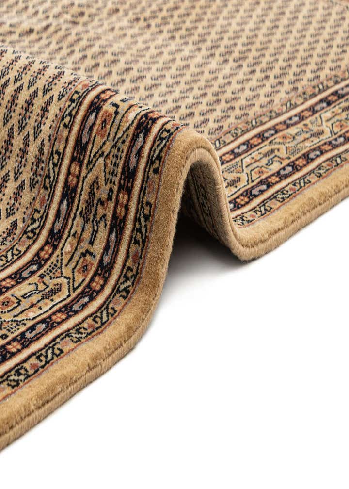 4' 7 x 6' 6 Hand Knotted Mir Wool Rug