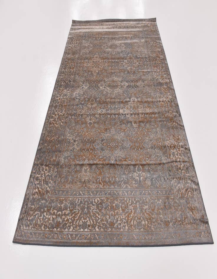 Detail image of 5' x 7' 6 Modern Classical Rug