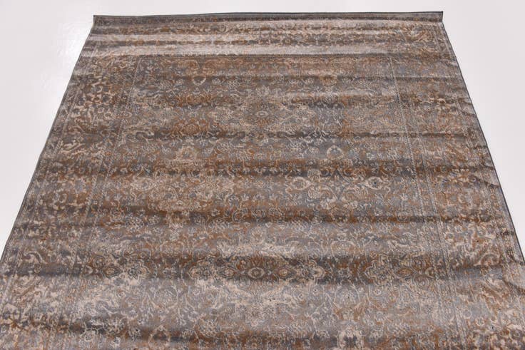 Detail image of 5' x 7' 6 Modern Classical Rug