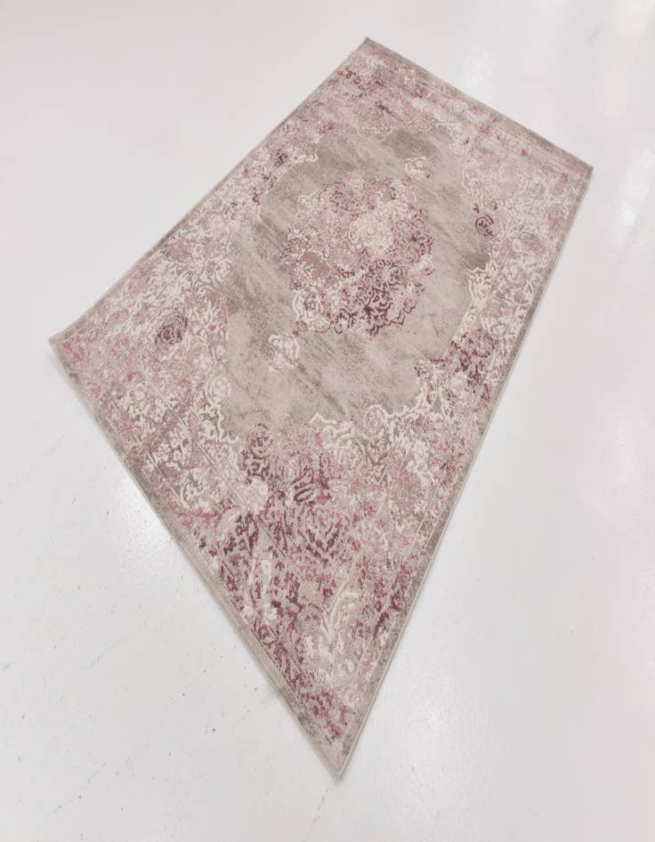 Detail image of 5' x 7' 6 Modern Classical Rug