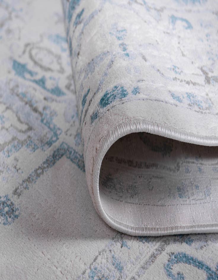 Detail image of 5' x 8' Modern Classical Rug