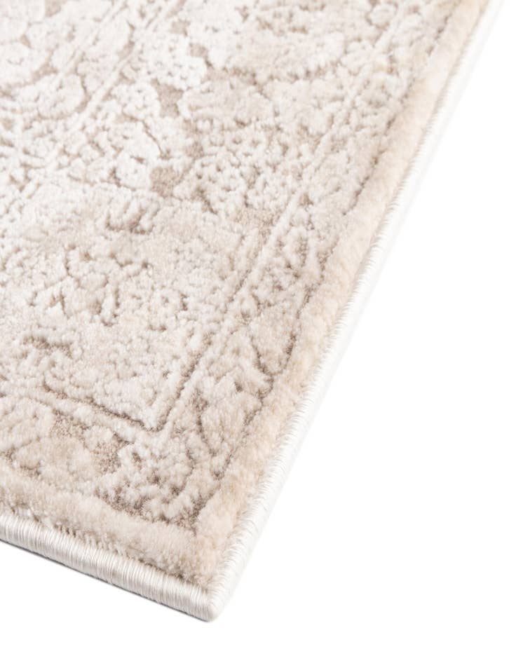 Detail image of 3' x 5' Modern Classical Rug