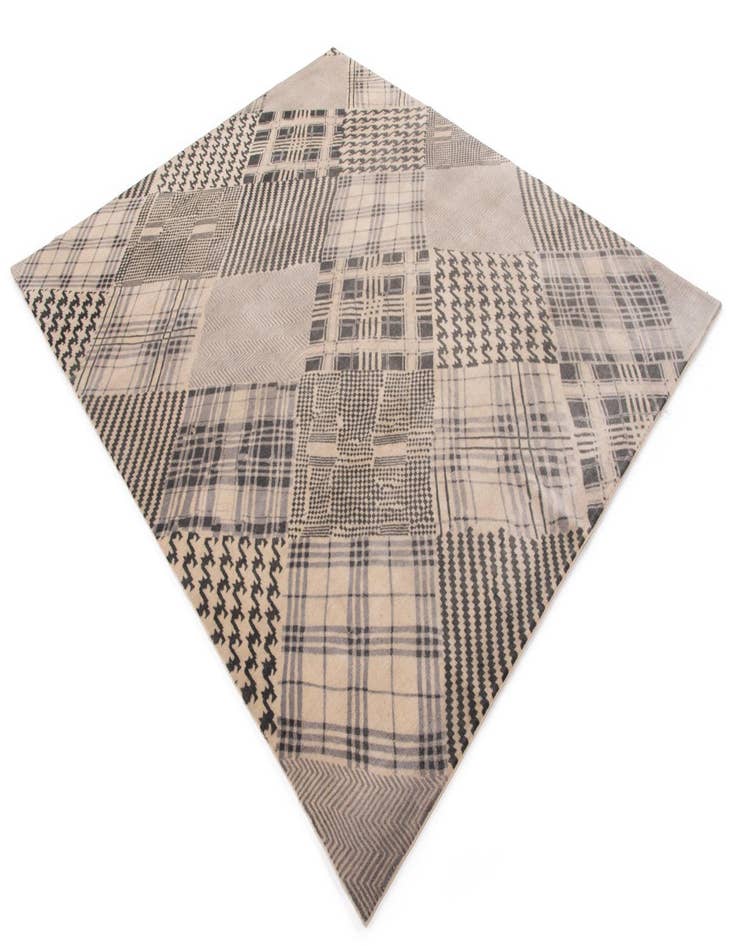 Detail image of 7' 9 x 9' 3 Modern Manshu Wool Rug