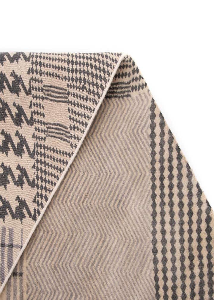 7' 9 x 9' 3 Modern Manshu Wool Rug