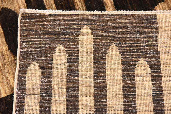 5' 8 x 7' 11 Hand Knotted Modern Ziegler Oriental Rug