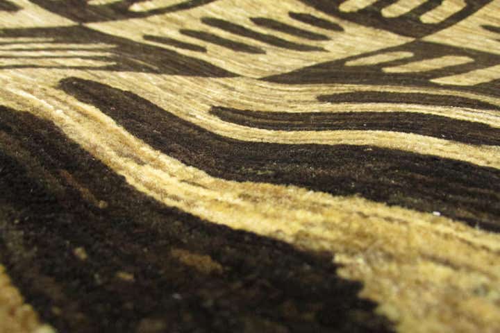 5' 8 x 7' 11 Hand Knotted Modern Ziegler Oriental Rug
