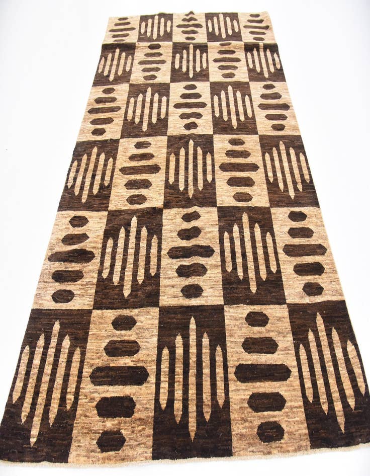 Detail image of 5' 8 x 7' 11  Hand Knotted Modern Ziegler Oriental Rug