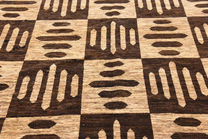 5' 8 x 7' 11 Hand Knotted Modern Ziegler Oriental Rug