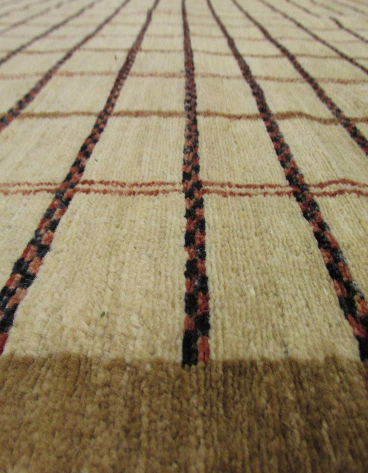 Detail image of 5' 7 x 8' 2  Hand Knotted Modern Ziegler Oriental Rug