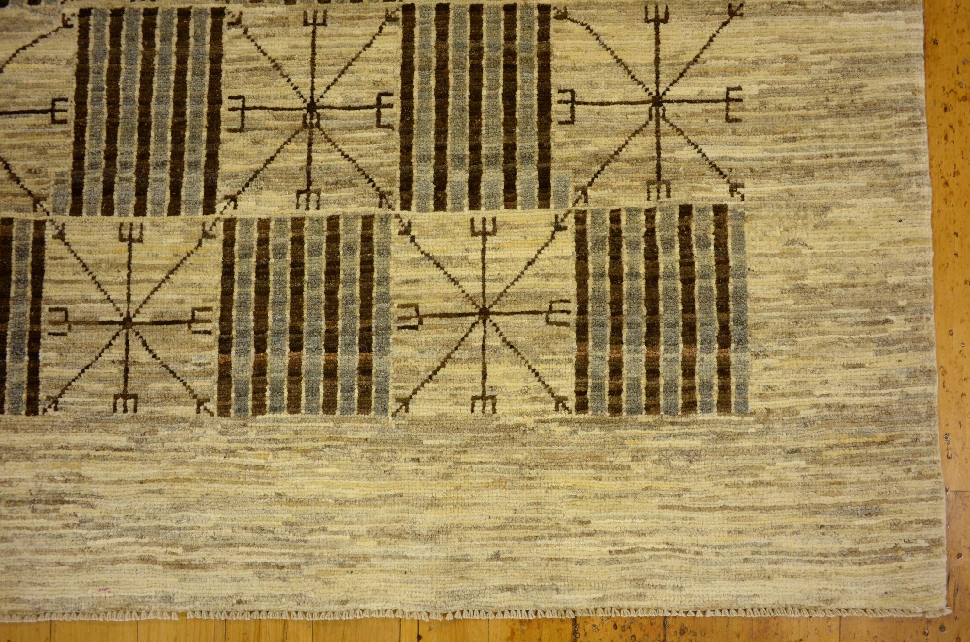 6' 6 x 9' 6 Hand Knotted Modern Ziegler Oriental Rug