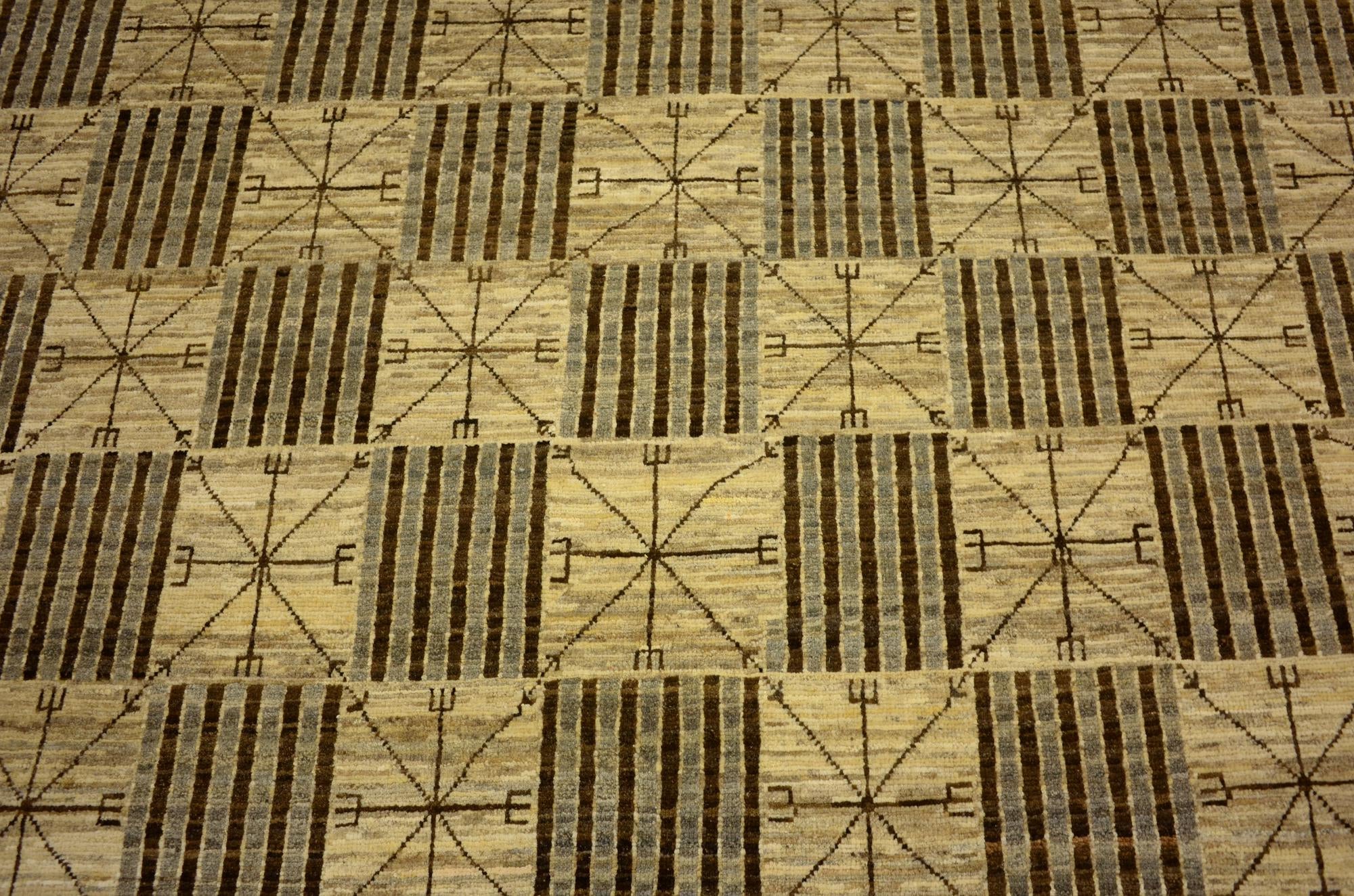 6' 6 x 9' 6 Hand Knotted Modern Ziegler Oriental Rug