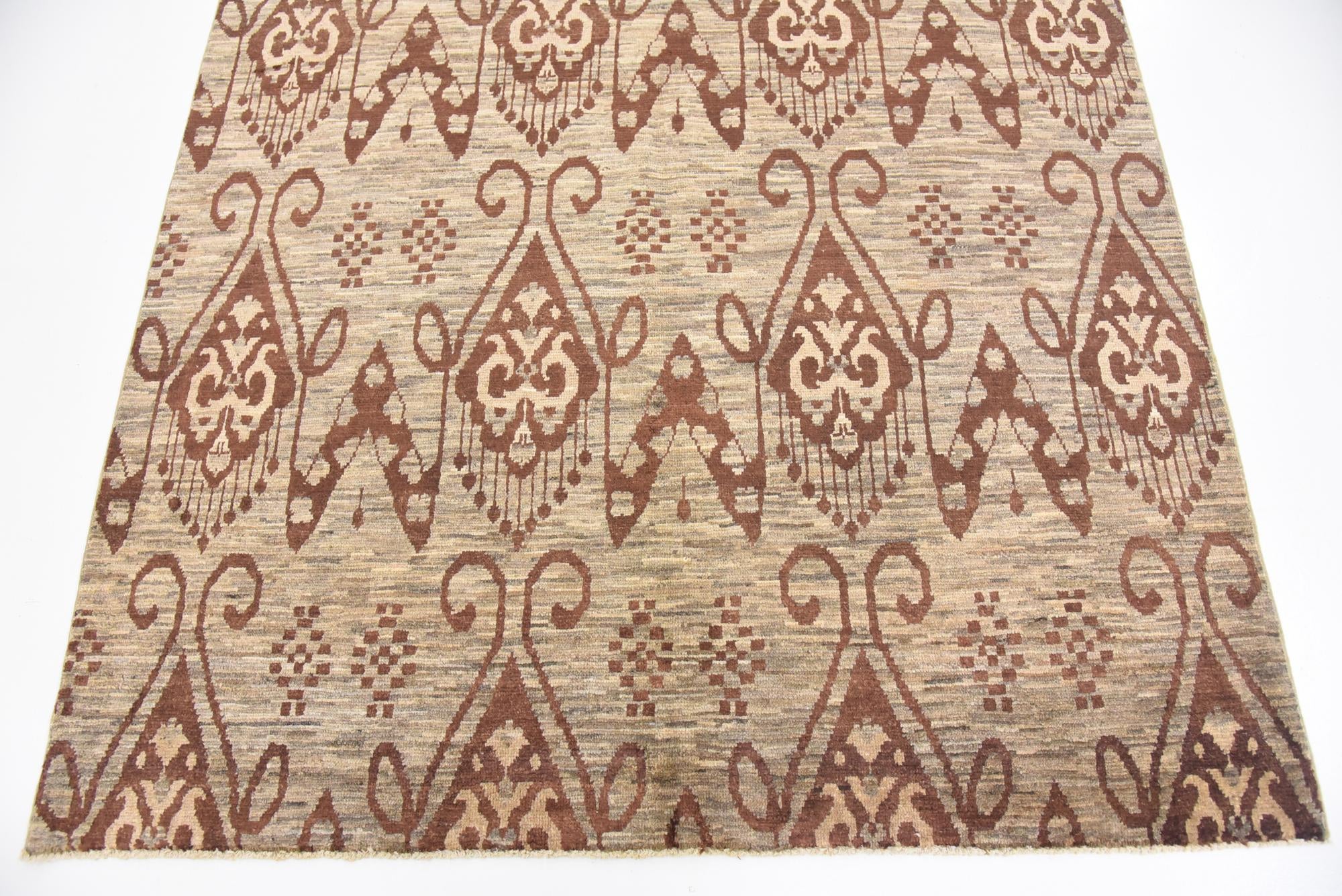 5' 7 x 7' 10 Hand Knotted Modern Ziegler Rug