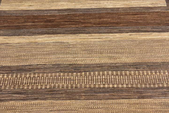 5' 2 x 6' 2 Hand Knotted Modern Ziegler Rug