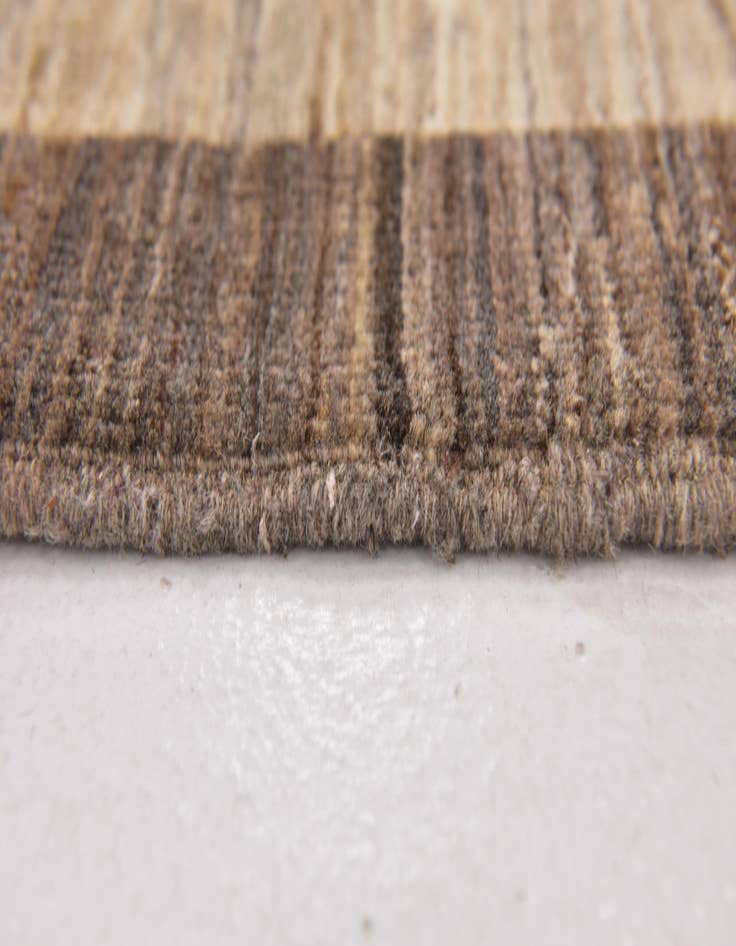 Detail image of 5' 2 x 6' 2  Hand Knotted Modern Ziegler Rug