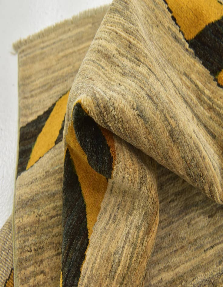 Detail image of 5' x 6' 8  Hand Knotted Modern Ziegler Rug