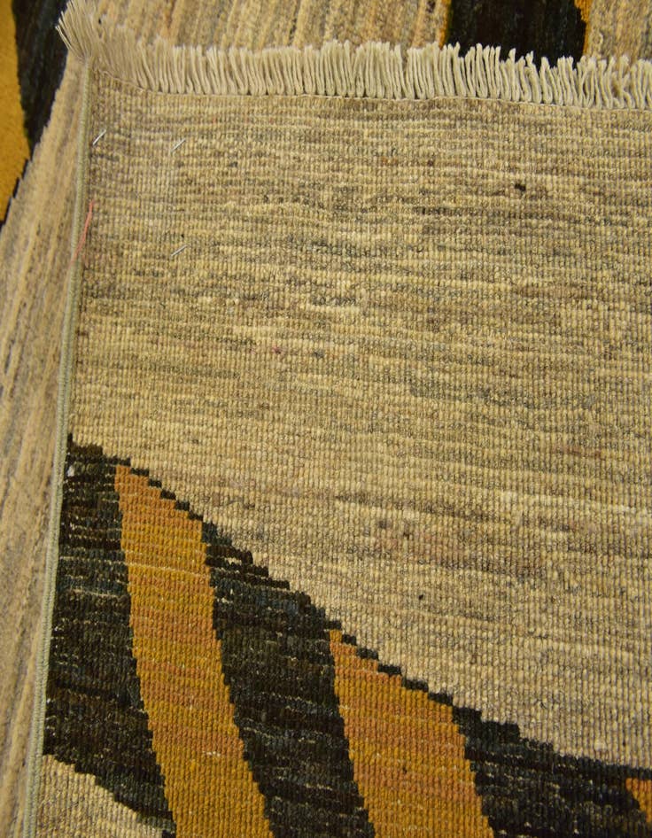 Detail image of 5' x 6' 8  Hand Knotted Modern Ziegler Rug