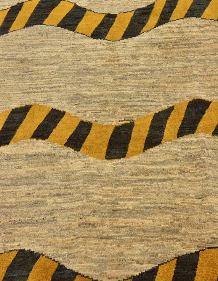 Detail image of 5' x 6' 8 Hand Knotted Modern Ziegler Rug