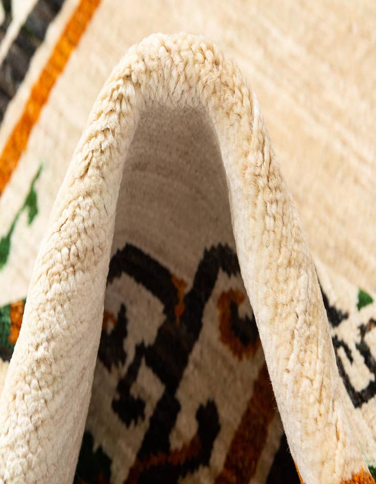 Detail image of 4' x 5' 10  Hand Knotted Modern Ziegler Wool Rug