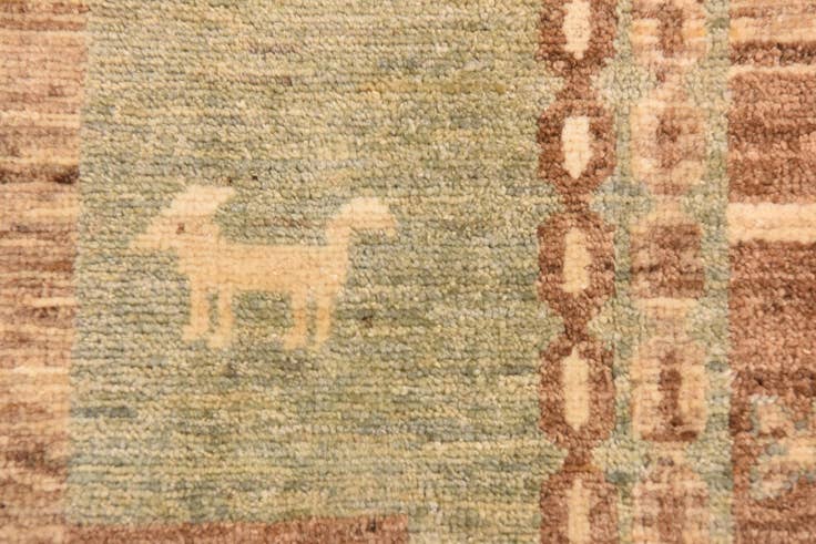 Detail image of 6' 7 x 9' 9 Hand Knotted Modern Ziegler Rug