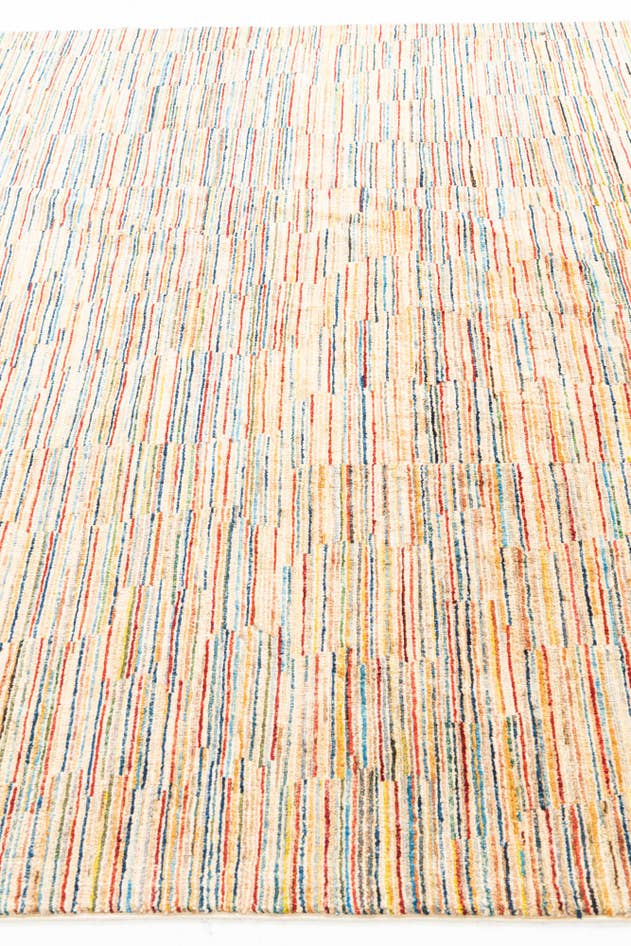 Detail image of 6' 7 x 9' 7 Hand Knotted Modern Ziegler Rug