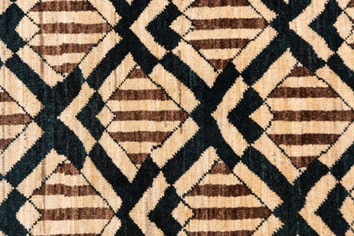 5' 1 x 6' 9 Hand Knotted Modern Ziegler Wool Rug