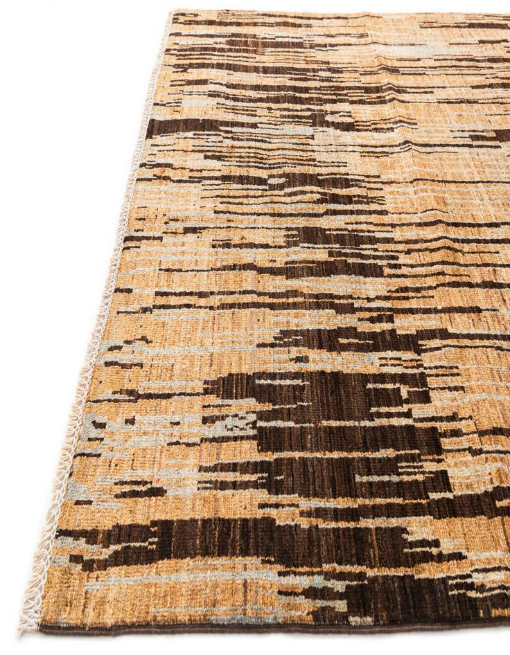 Detail image of 4' 8 x 6' 6  Hand Knotted Modern Ziegler Wool Rug