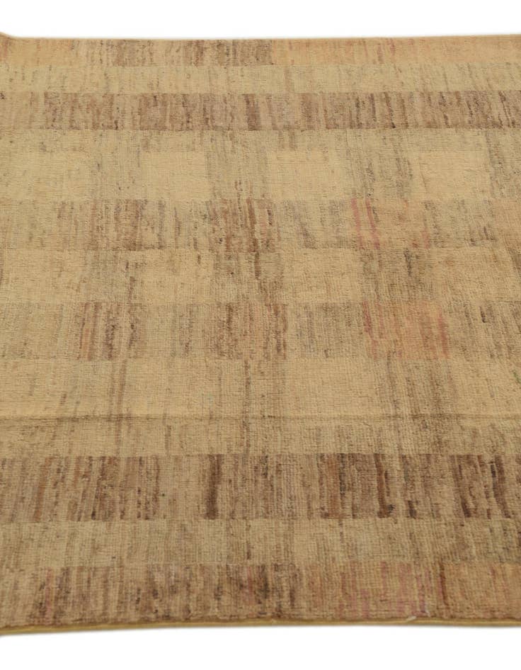 Detail image of 4' x 6'  Hand Knotted Modern Ziegler Rug