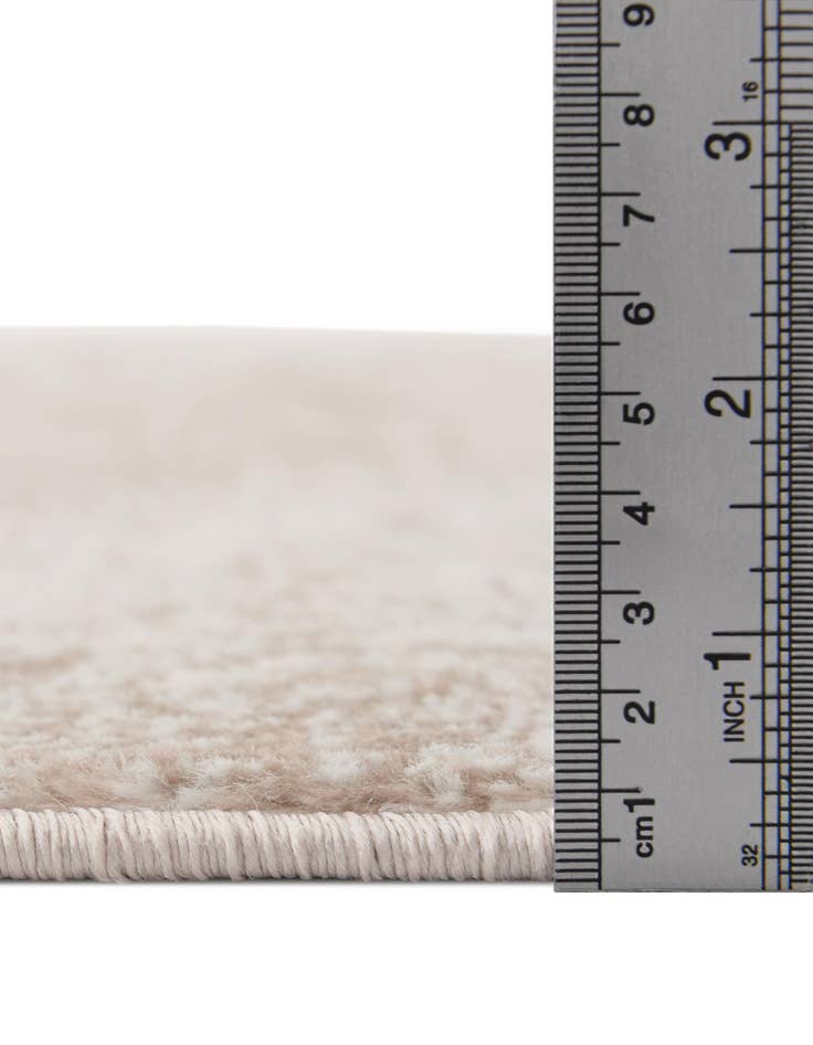 Detail image of 7' 10 x 11' Monte Carlo Rug