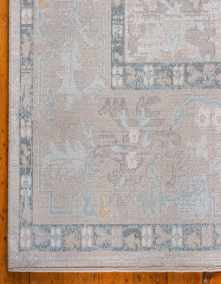 Detail image of 10' 2 x 13' 5 Montreal Rug