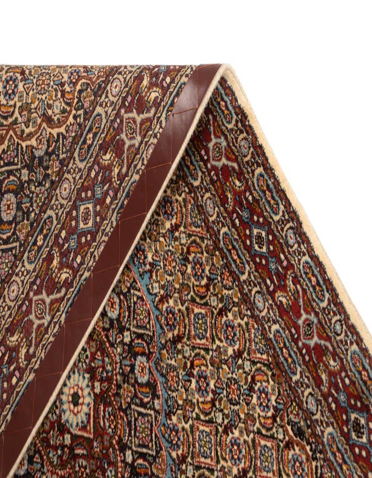 Detail image of 3' 1 x 4' 10 Mood Wool Rug