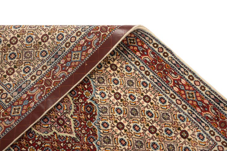 Detail image of 3' 3 x 4' 9 Mood Wool Rug