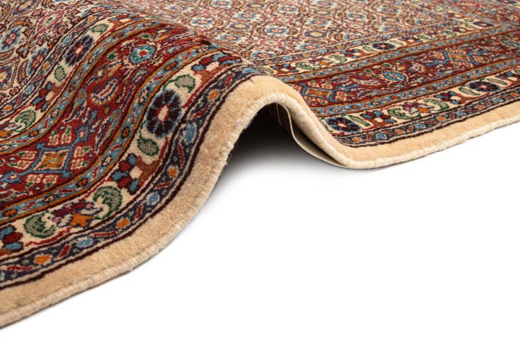 Detail image of 3' 5 x 4' 11 Mood Wool Rug