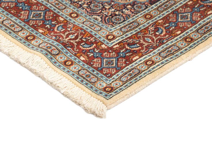 Detail image of 2' 8 x 4' Mood Wool Rug