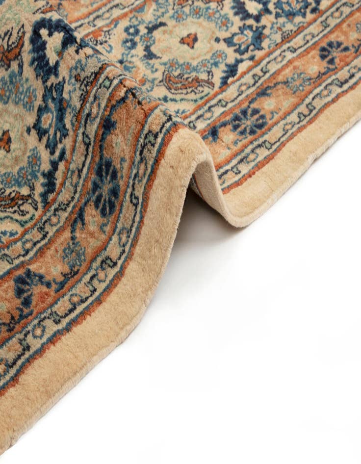 Detail image of 10' 4 x 12' 7 Hand Knotted Mood Persian Wool Rug