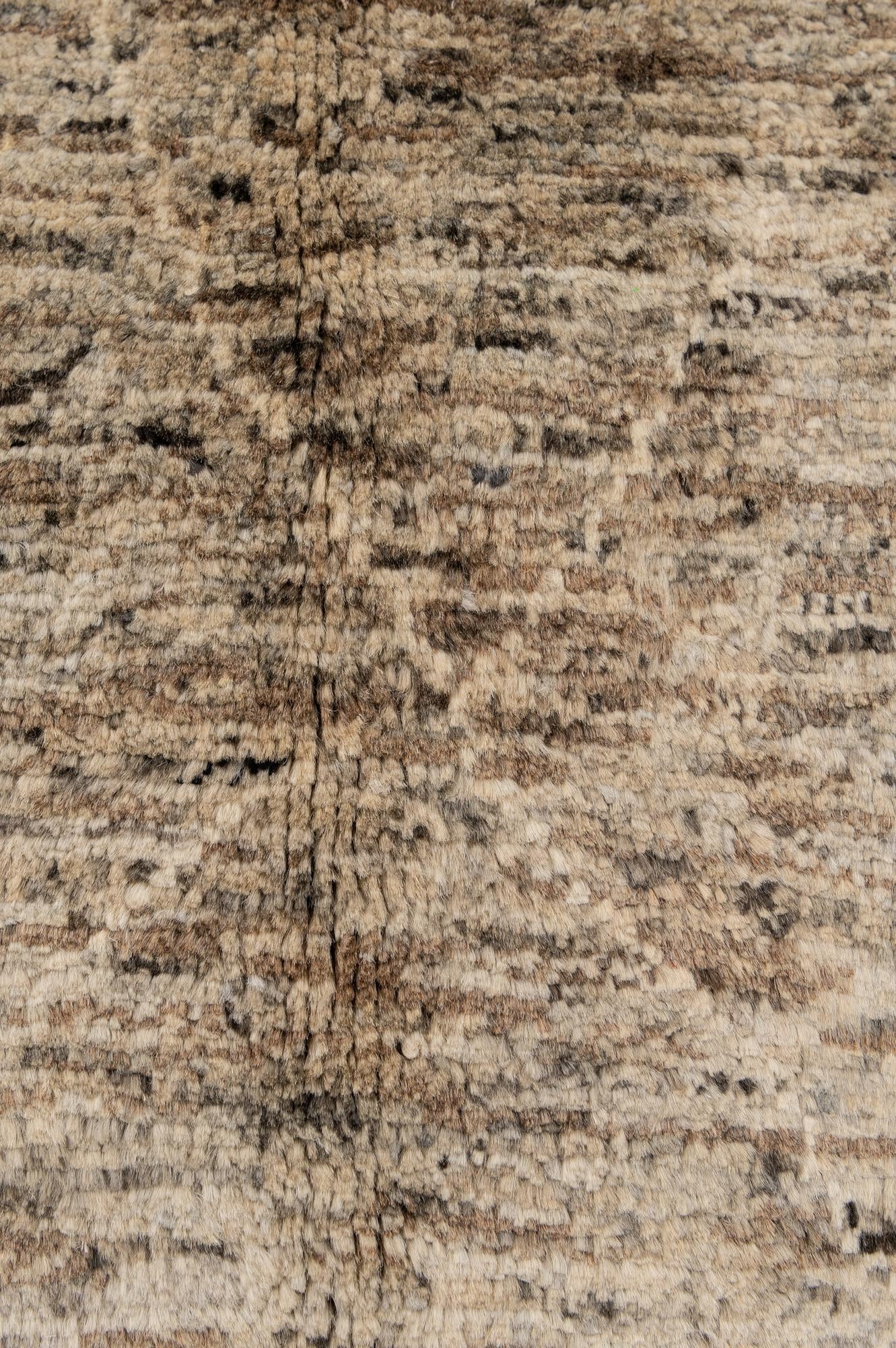 5' 5 x 7' 11 Hand Knotted Moroccan Wool Rug