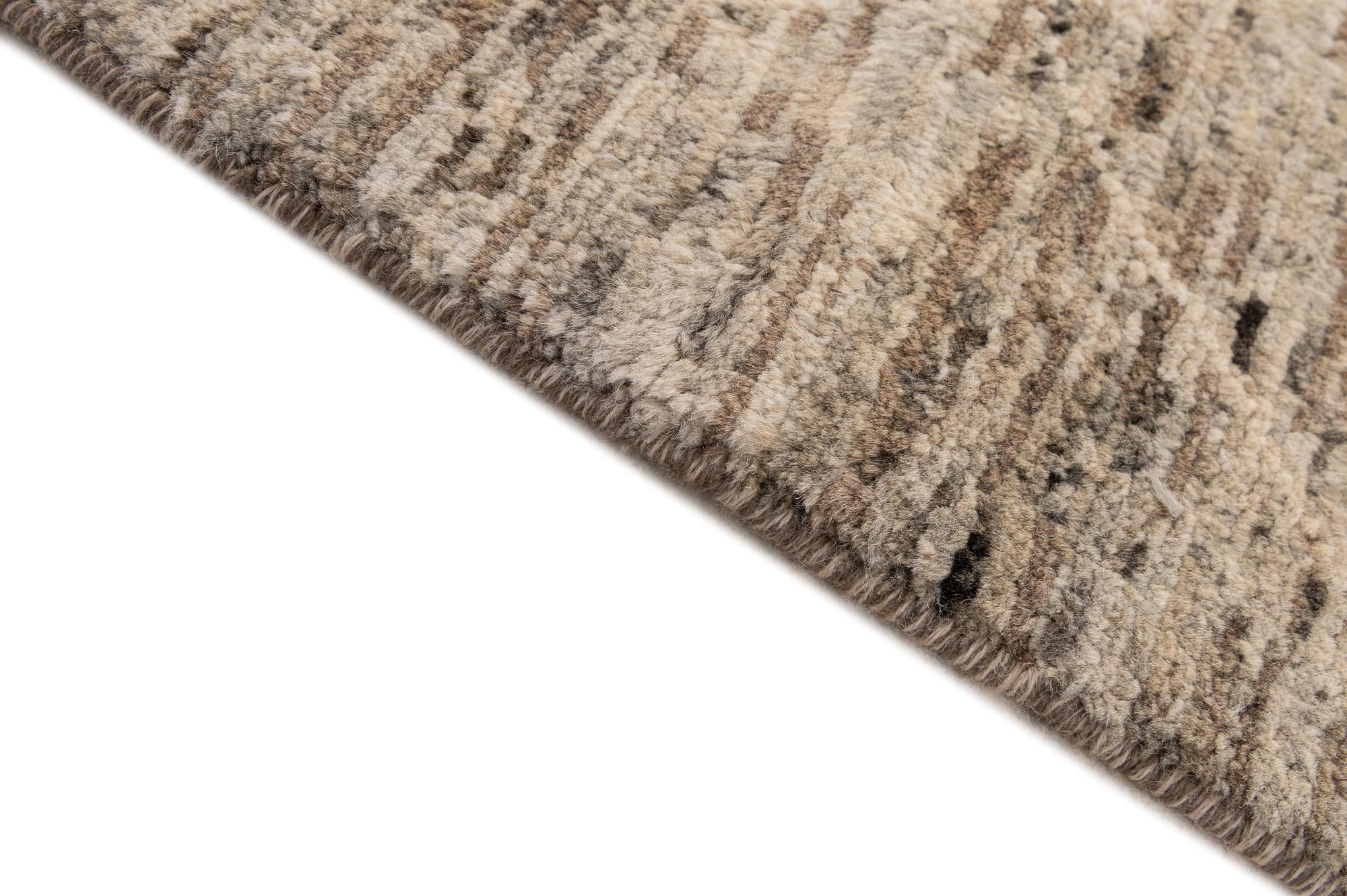 5' 6 x 7' 9 Hand Knotted Moroccan Wool Rug