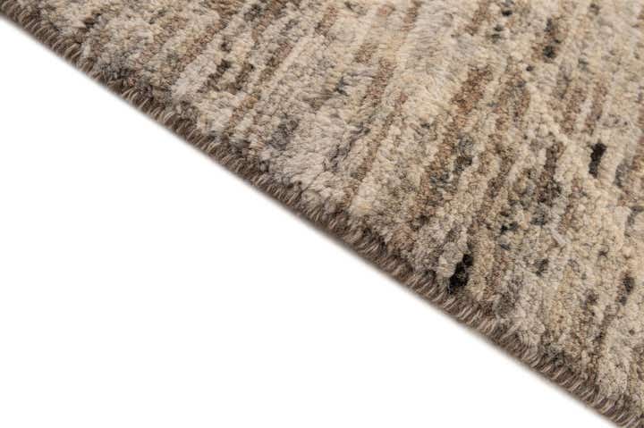 5' 6 x 7' 9 Hand Knotted Moroccan Wool Rug