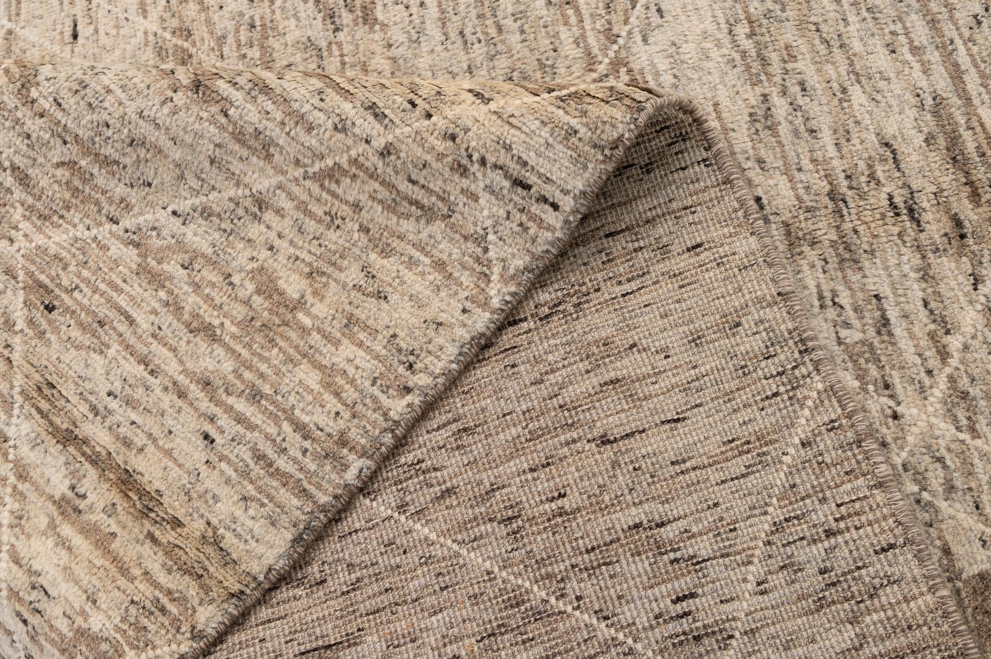 5' 6 x 7' 9 Hand Knotted Moroccan Wool Rug