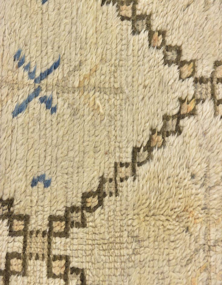 Detail image of 5' 7 x 7' 4 Hand Knotted Moroccan Wool Rug