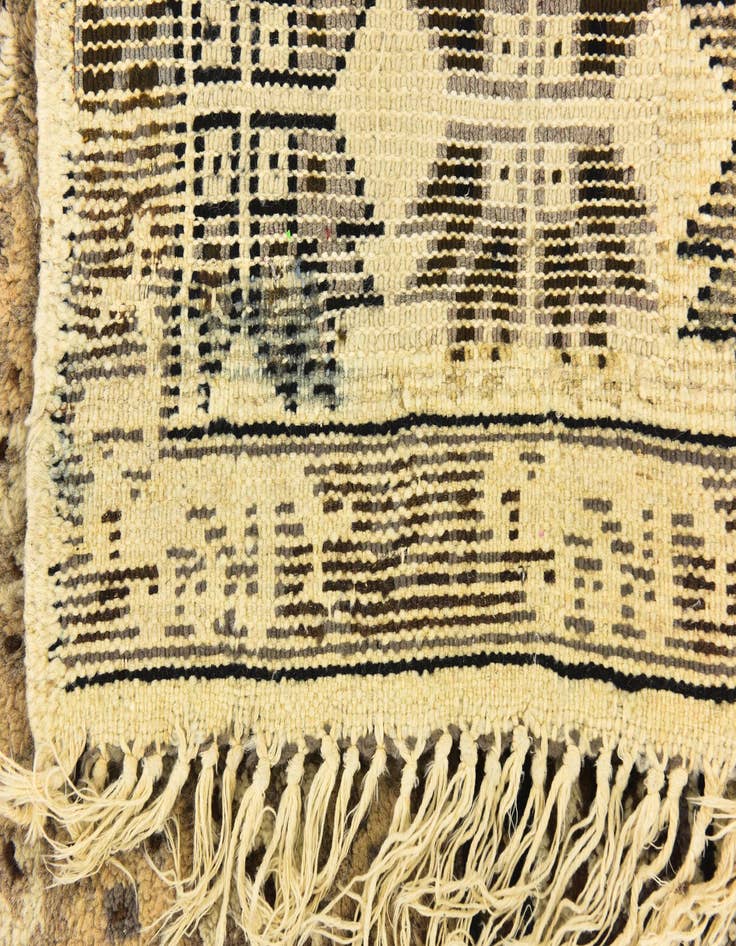 Detail image of 6' 10 x 10' 5  Hand Knotted Moroccan Wool Rug