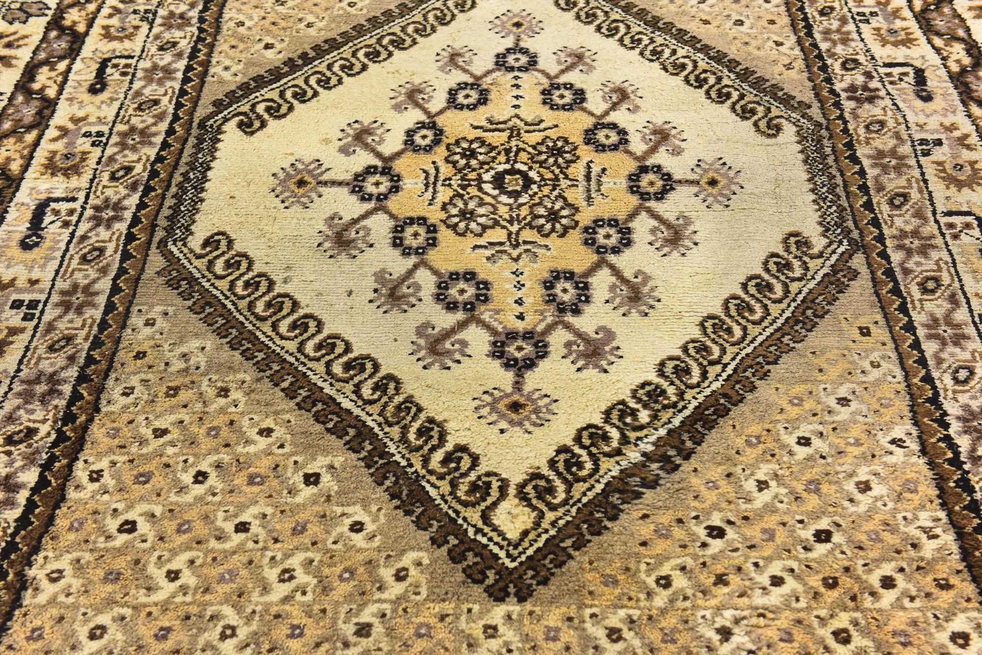 6' 10 x 10' 5 Hand Knotted Moroccan Wool Rug