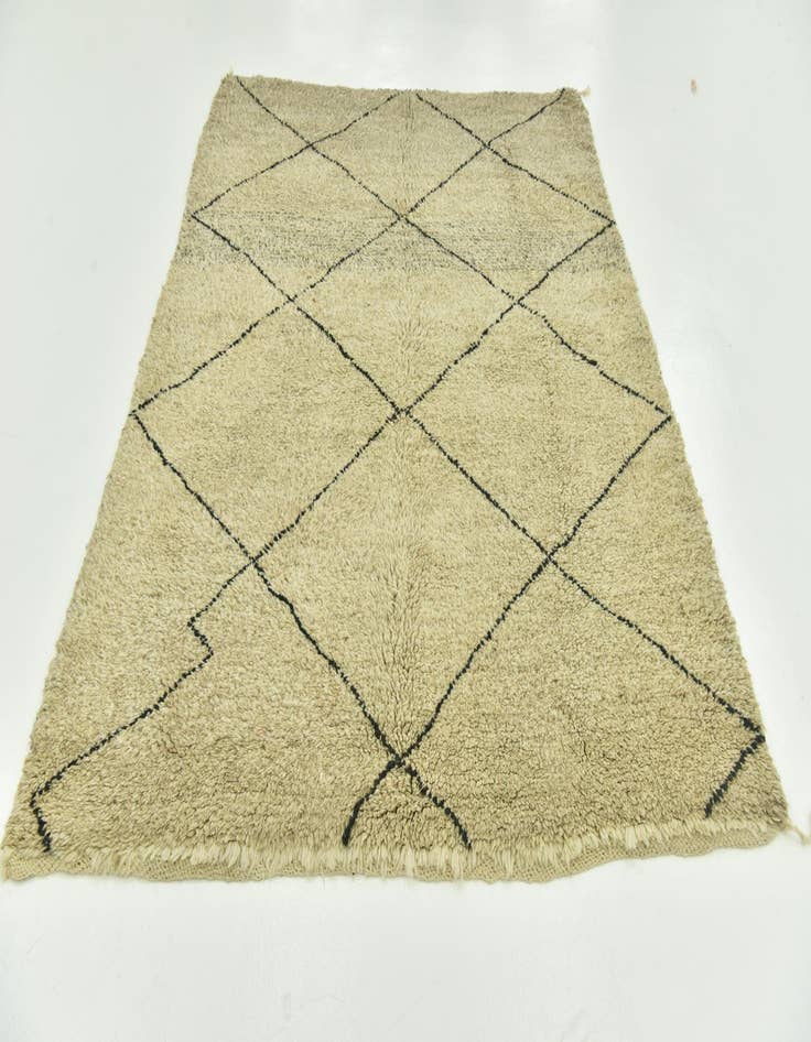 Detail image of 5' 8 x 7' 7 Hand Knotted Moroccan Wool Rug