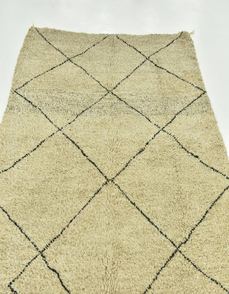 Detail image of 5' 8 x 7' 7 Hand Knotted Moroccan Wool Rug