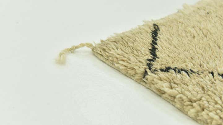 5' 8 x 7' 7 Hand Knotted Moroccan Wool Rug