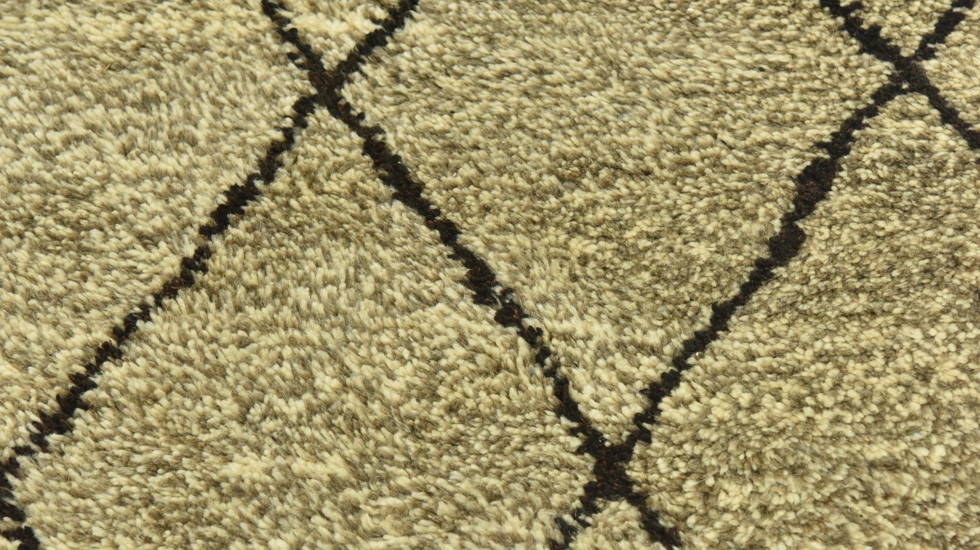 3' 6 x 4' 9 Hand Knotted Moroccan Wool Rug