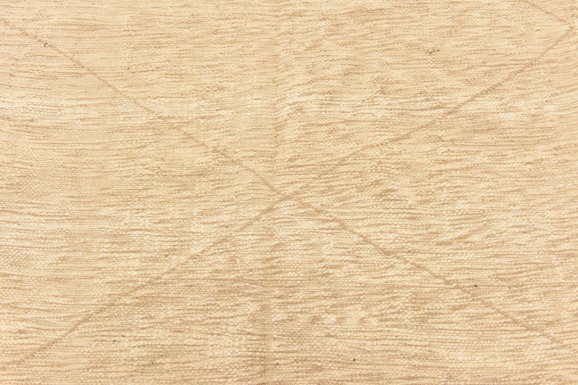 5' 4 x 8' 5 Hand Knotted Moroccan Wool Rug